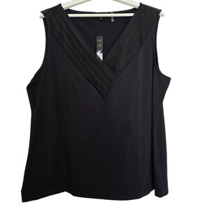 NWT Nic & Zoe Elegant Black Sleeveless Top